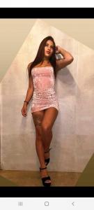 672962231: Chica busca chico en Gerona