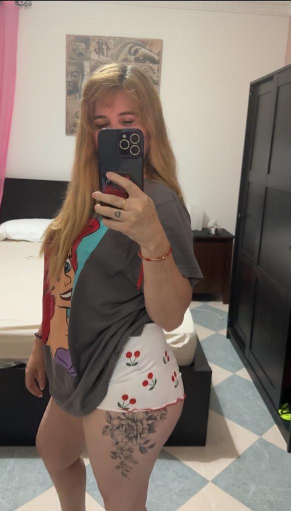 Chica busca chico en Cádiz: 