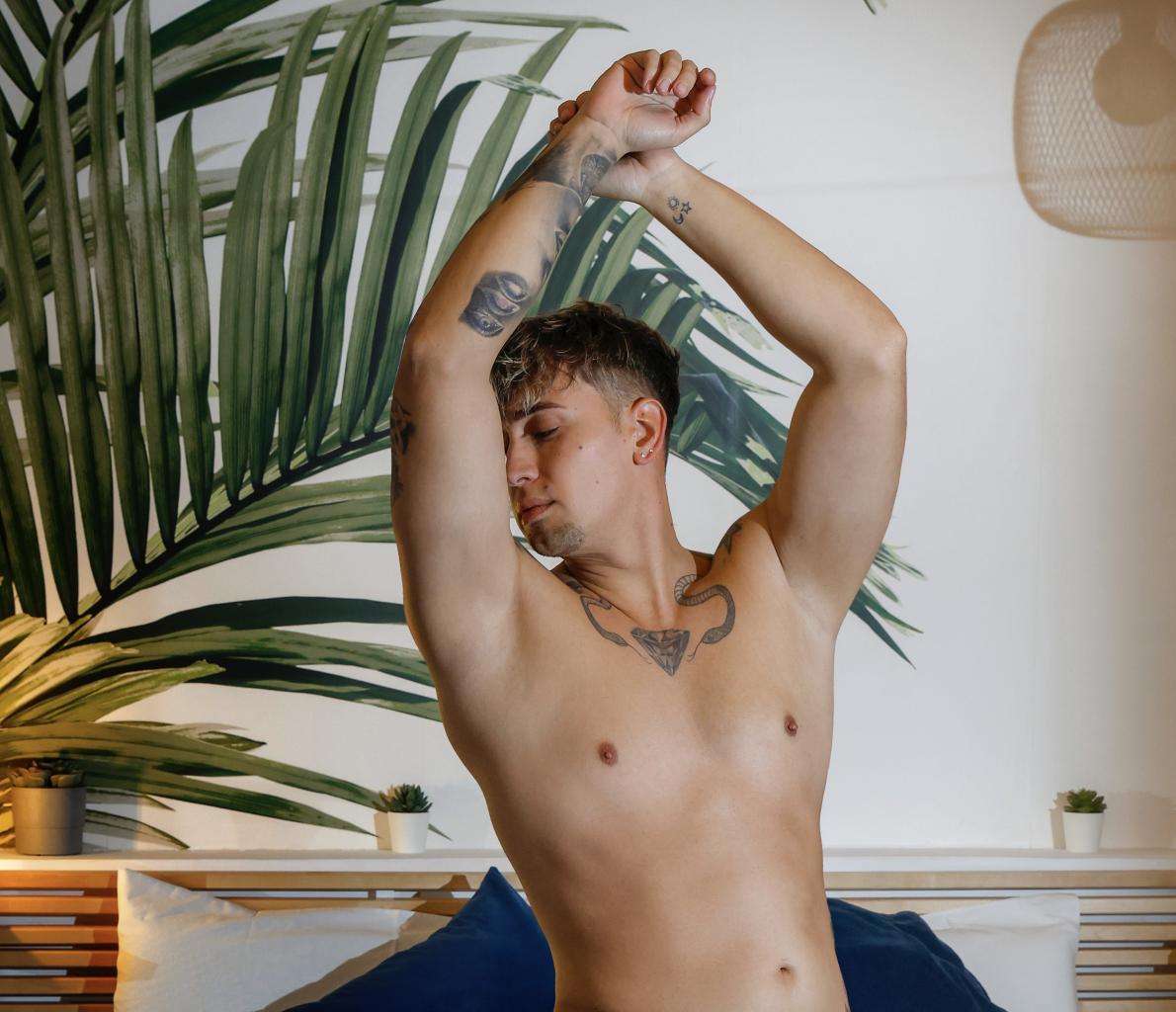 Chico busca chica en Las Palmas: 