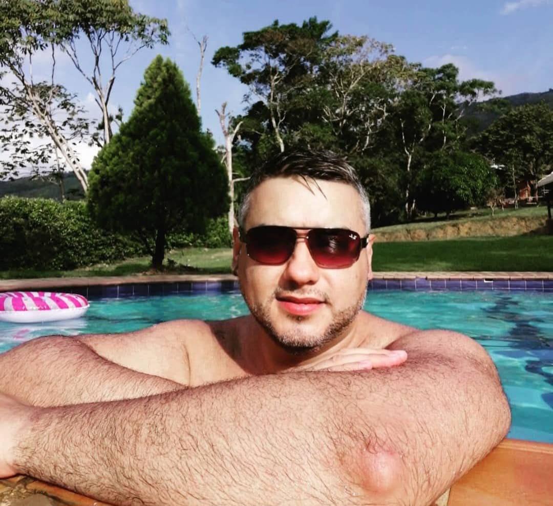 Chico busca chica en Almería: 