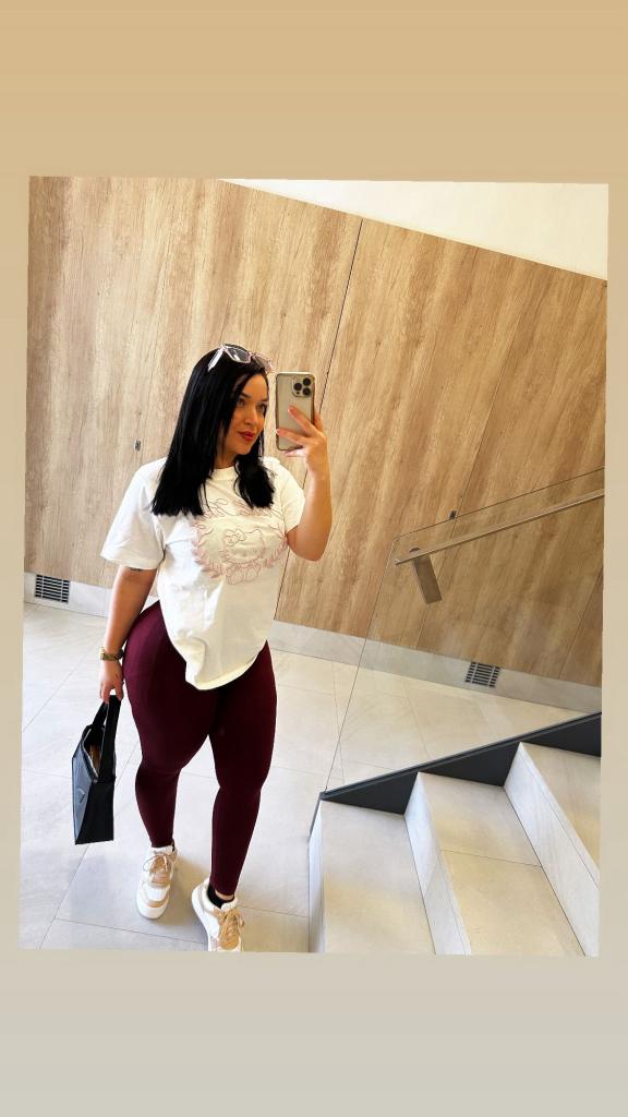 Chica busca chico en Ibiza: 