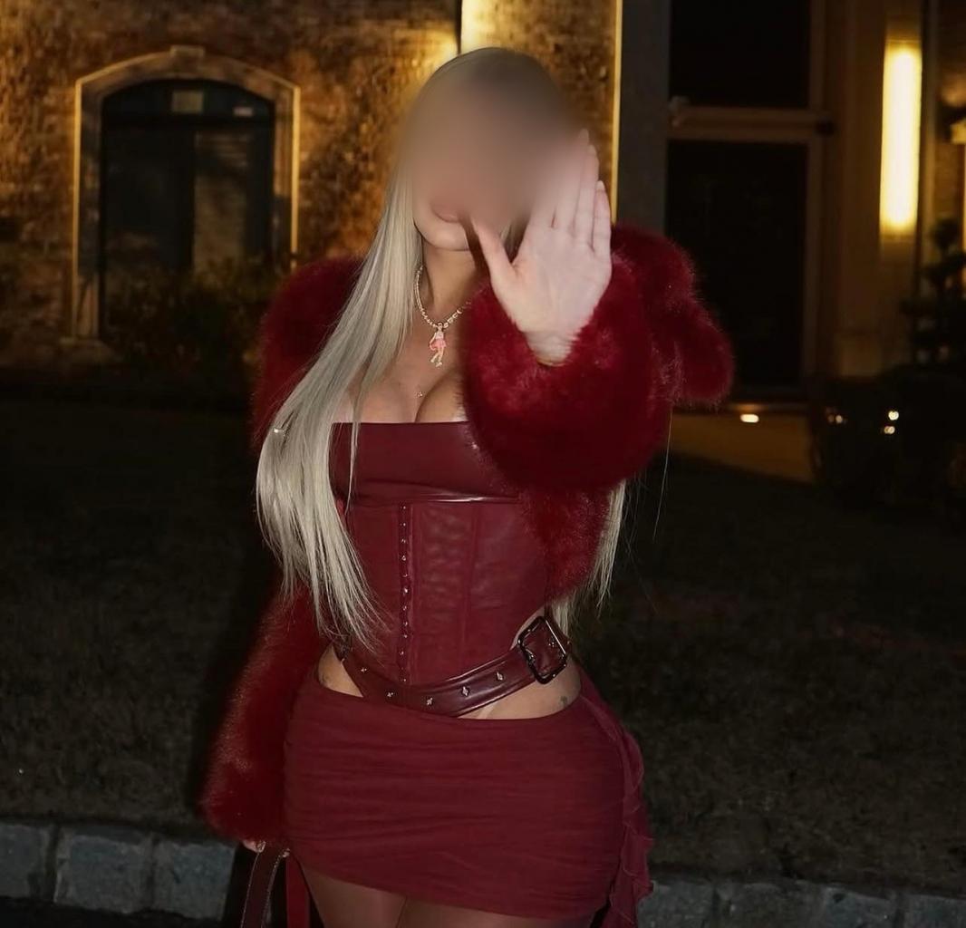 Chica busca chico en Cádiz: 