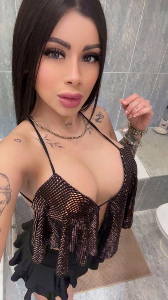 Chica busca chico en Barcelona: 