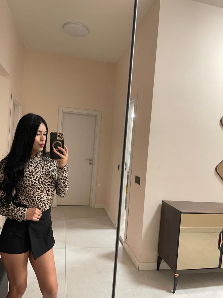 Chica busca chico en Mallorca: 