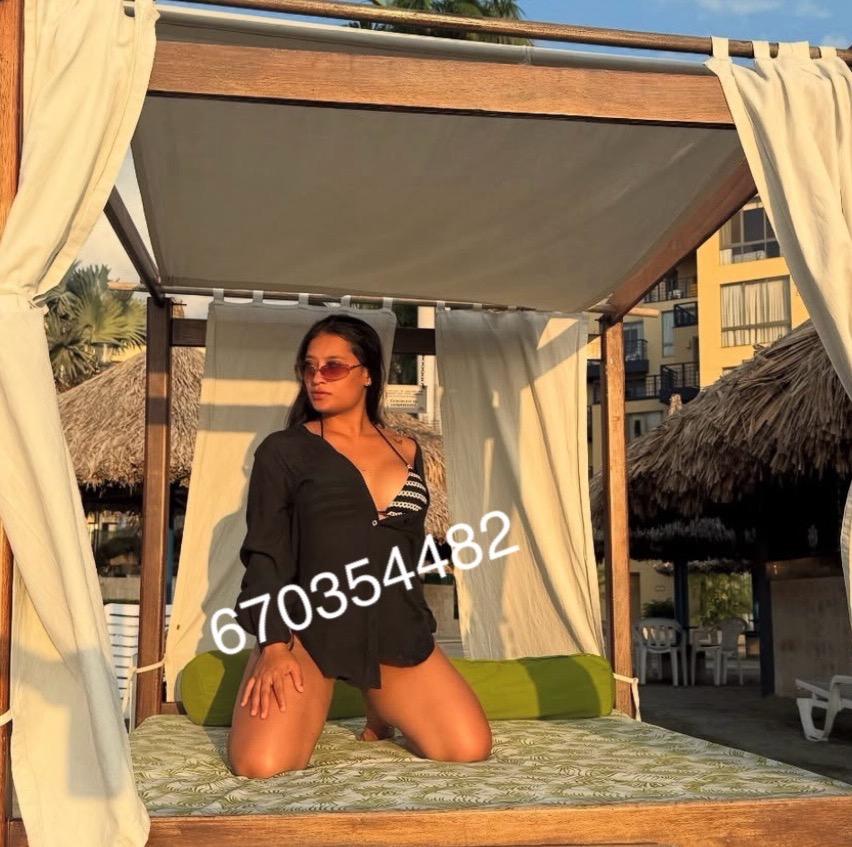 Chica busca chico en Menorca: 