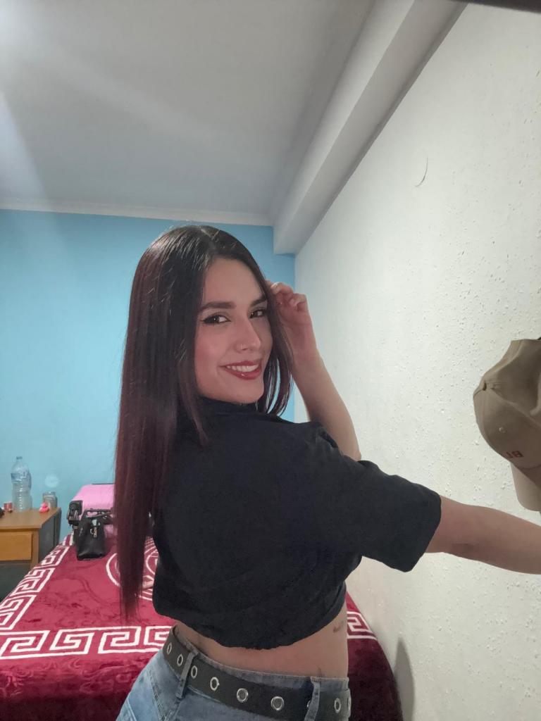 Chica busca chico en Almería: 