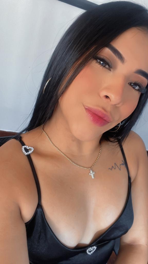 Chica busca chico en Sevilla: Chica busca chico