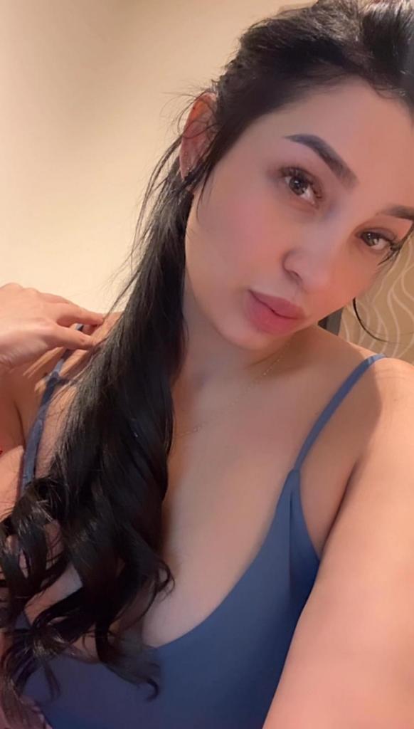 Chica busca chico en Tenerife: 