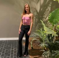 661117272: Chica busca chico en Madrid