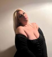 722351671: Chica busca chico en Málaga