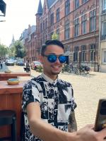 621488994: Chico busca chica en Sevilla