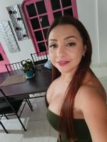 693299806: Chica busca chico en Granada