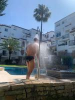 617162962: Chico busca chica en Sevilla