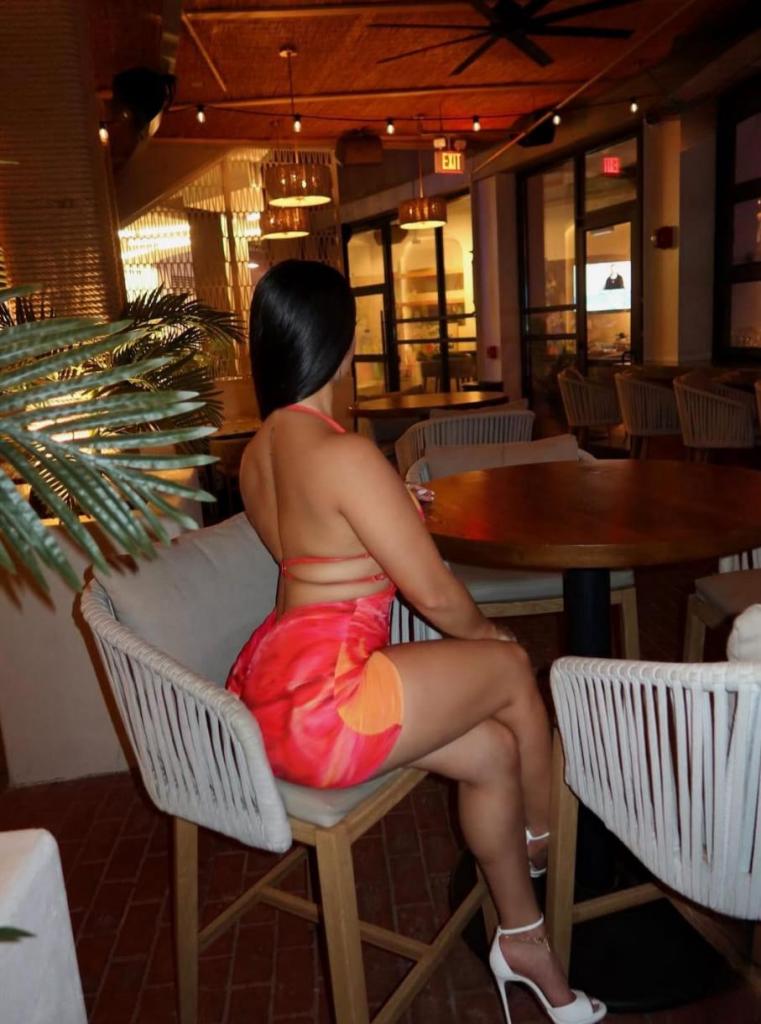 Chica busca chico en Mallorca: 