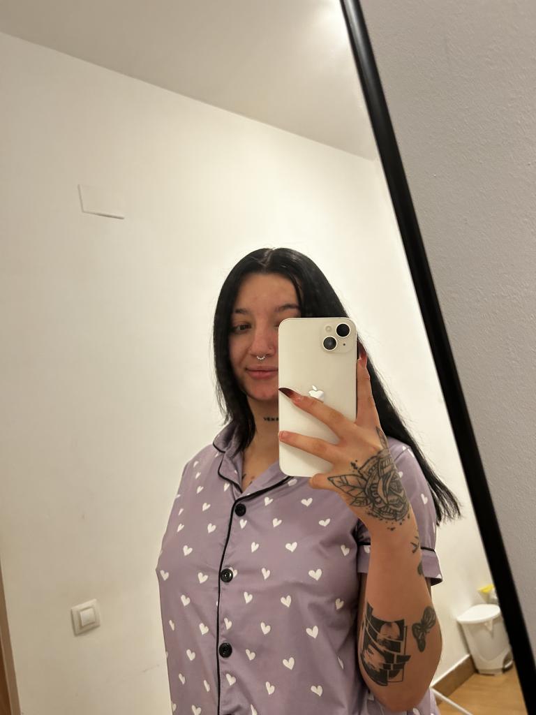 604372619: Chica busca chico en Madrid