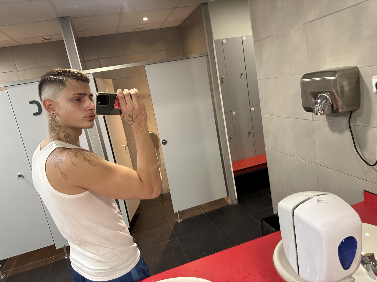 Chico busca chica en Madrid: 