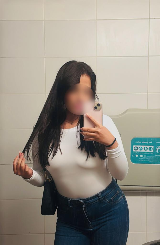 Chica busca chico en Ibiza: 