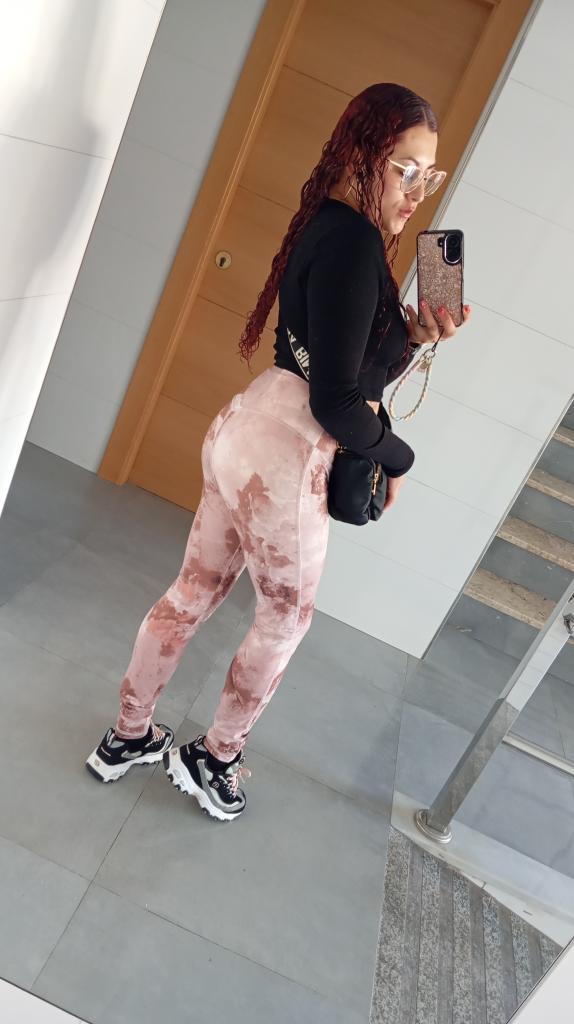 Chica busca chico en Granada: 