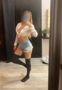 Chica busca chico en Barcelona: 