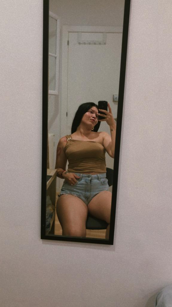 Chica busca chico en Barcelona: 