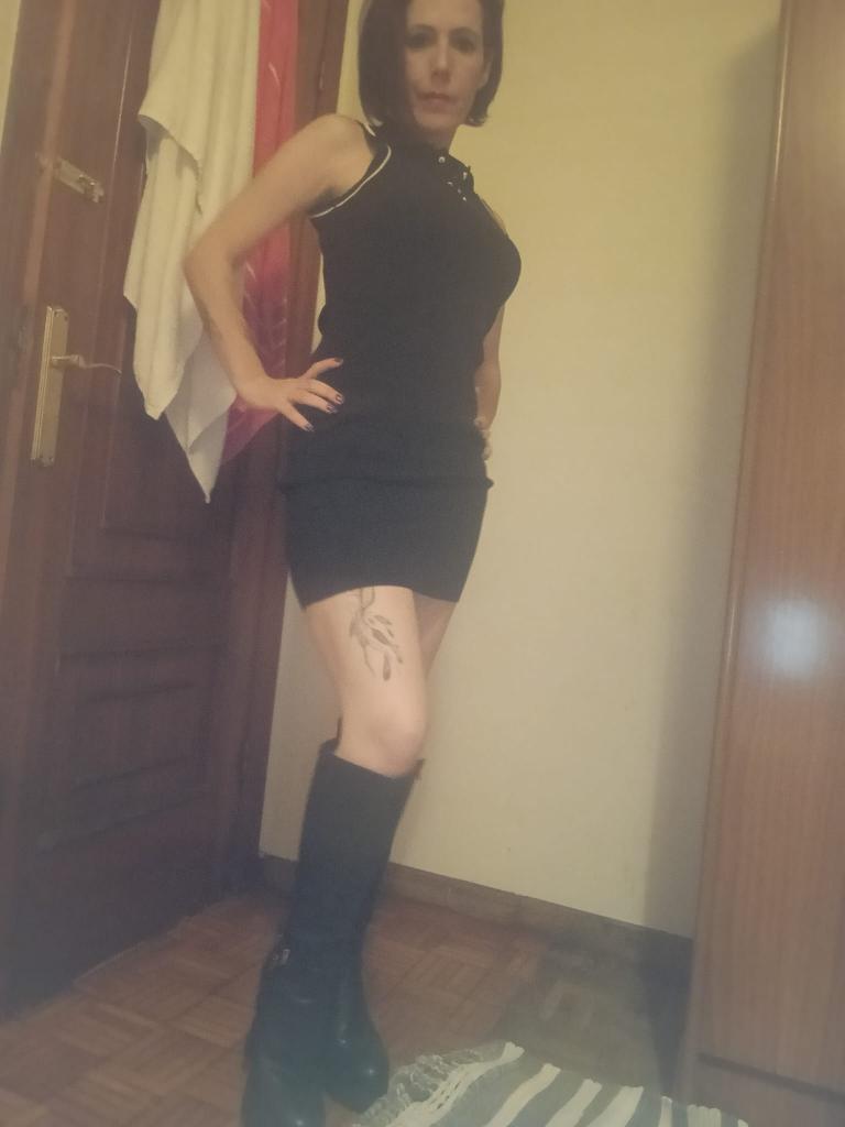 Chica busca chico en Orense: 