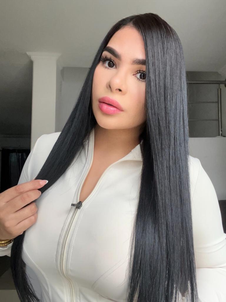 678888633: Chica busca chico en Málaga
