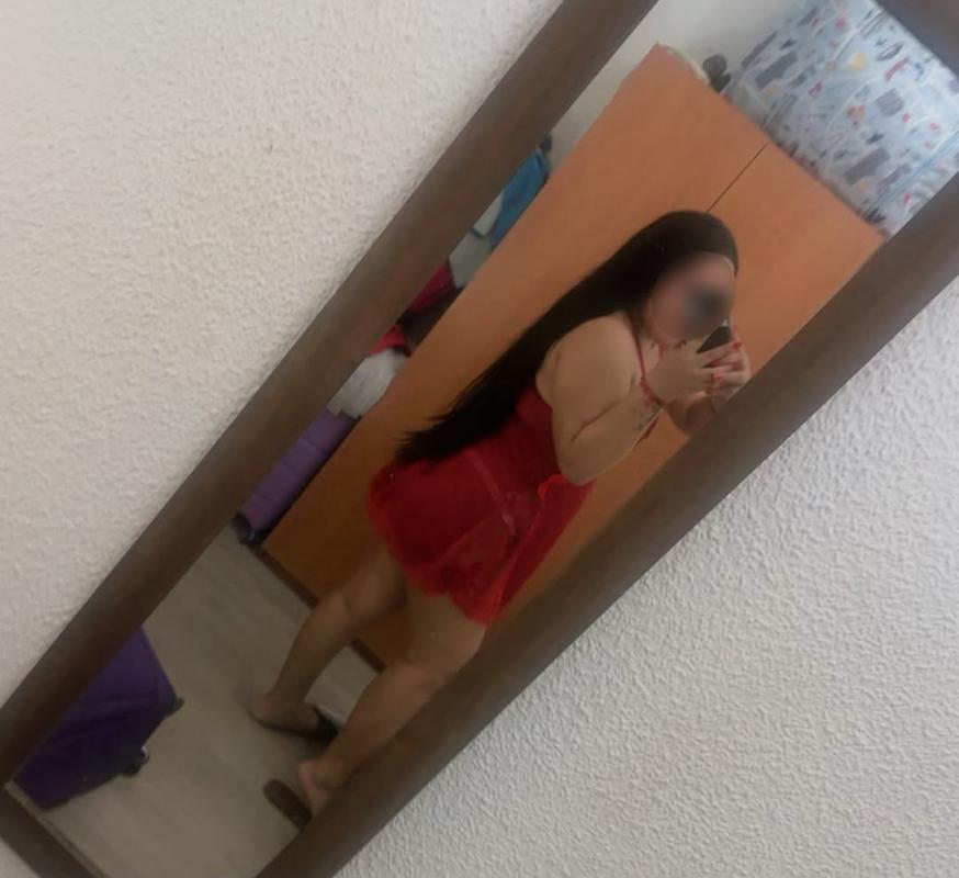 606704370: Chica busca chico en Córdoba
