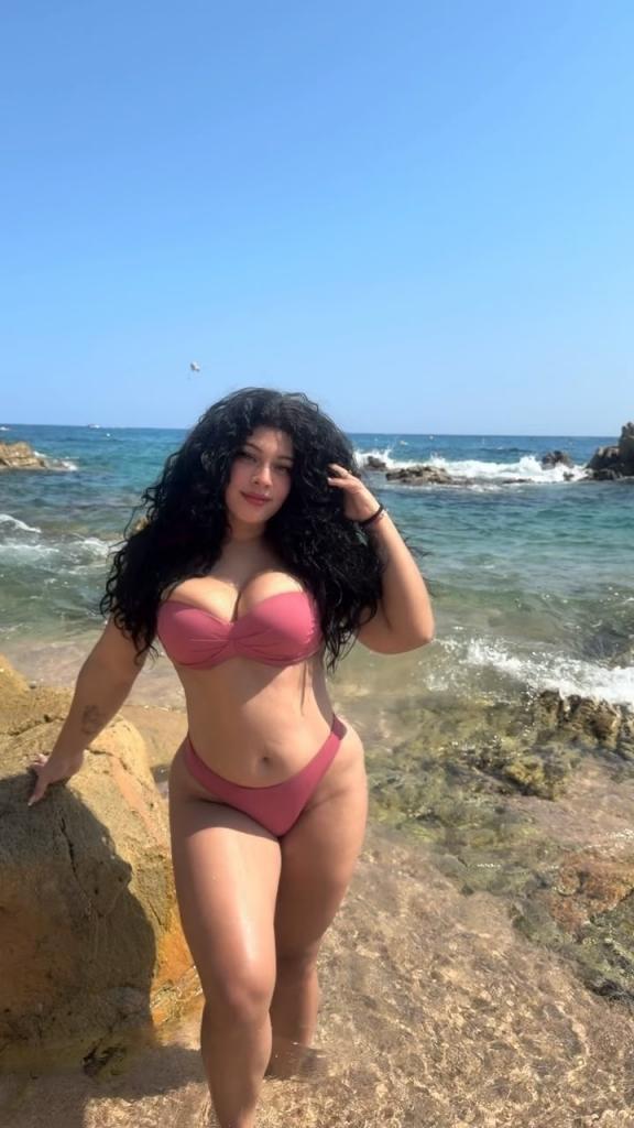 632083295: Chica busca chico en Barcelona