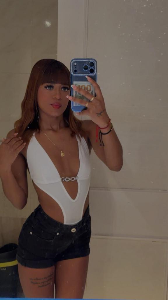 Chica busca chico en Formentera: 