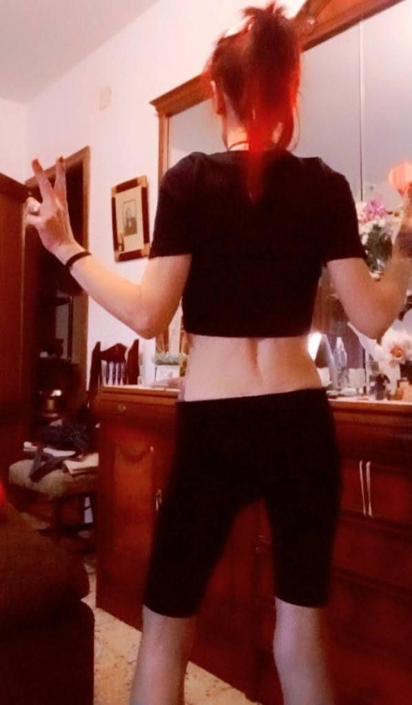 642779544: Chica busca chico en Badajoz
