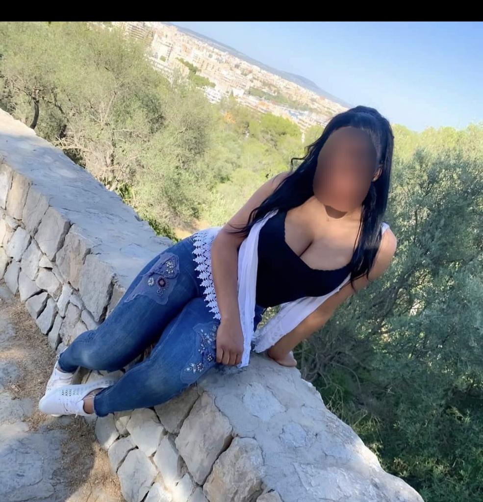 Chica busca chico en Mallorca: 