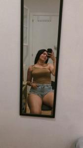 691845288: Chica busca chico en Barcelona