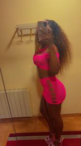662961727: Chica busca chico en Lérida