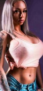 613923830: Chica busca chico en Alicante
