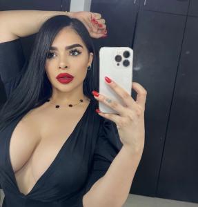 678888633: Chica busca chico en Málaga