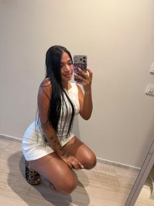 613930999: Chica busca chico en La Rioja