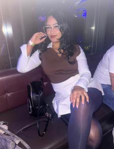 603933949: Chica busca chico en Almería
