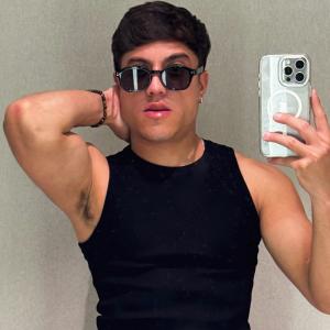 672885417: Chico busca chica en Sevilla