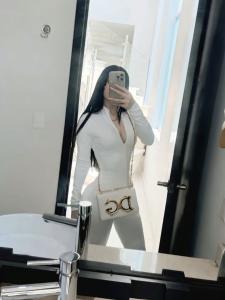 677879621: Chica busca chico en Valencia