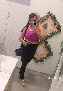 661147808: Chica busca chico en Madrid