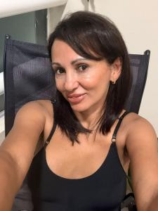 673987645: Chica busca chico en Cantabria