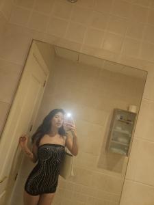 612213286: Chica busca chico en Barcelona