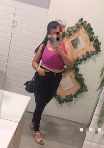 661147808: Chica busca chico en Madrid