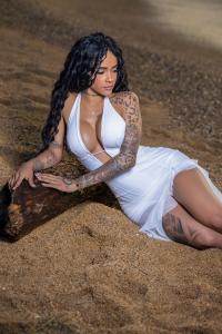 612446846: Chica busca chico en Barcelona
