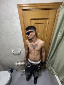 613798201: Chico busca chica en Madrid