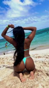 614516965: Chica busca chico en Madrid