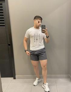 677433729: Chico busca chica en Madrid