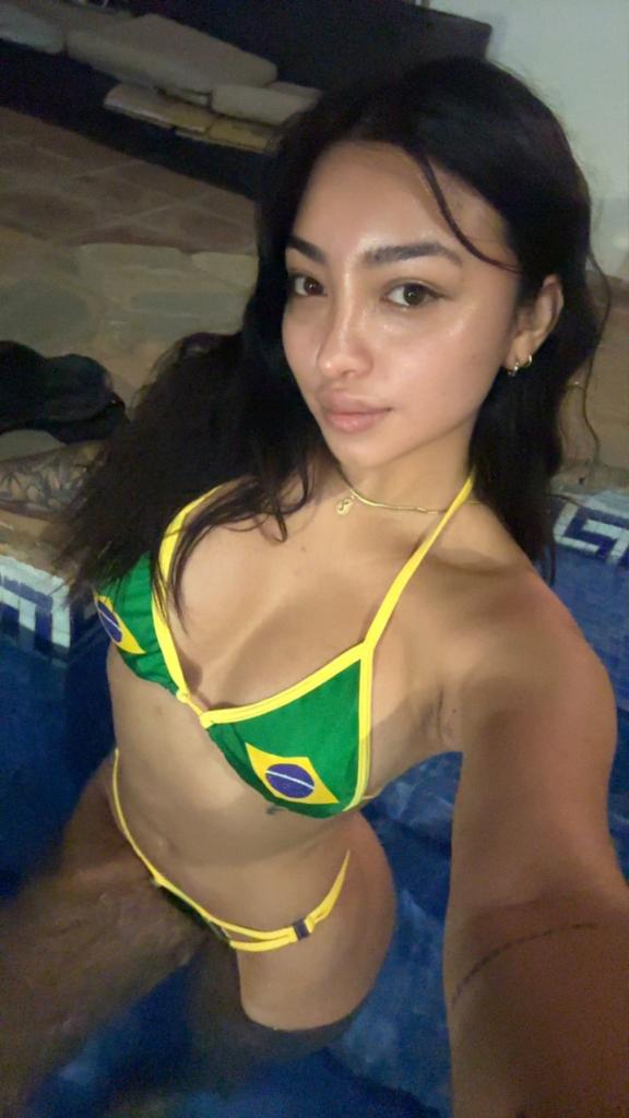 631757305: Chica busca chico en Málaga