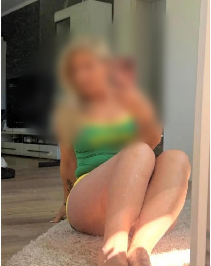 Chica busca chico en Lugo: 