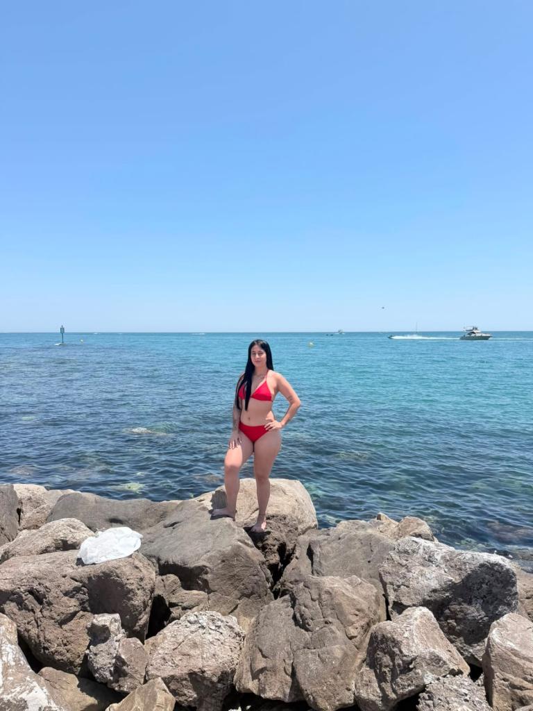 614886330: Chica busca chico en Alicante